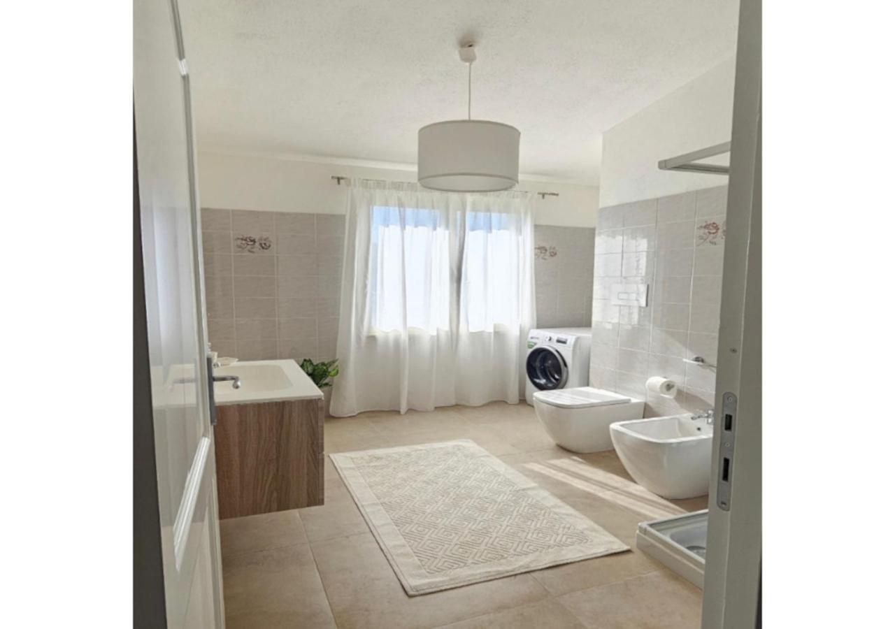 Casa Salvo Apartment Budoni Bagian luar foto